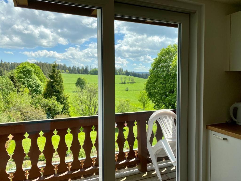 Gaestehaus Steiert Fewo Kuhbergblick Lenzkirch Esterno foto